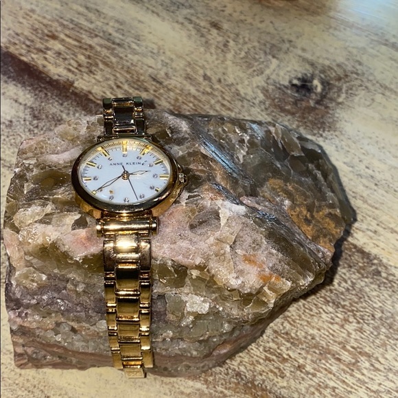 Anne Klein Gold Watch - Picture 4 of 5